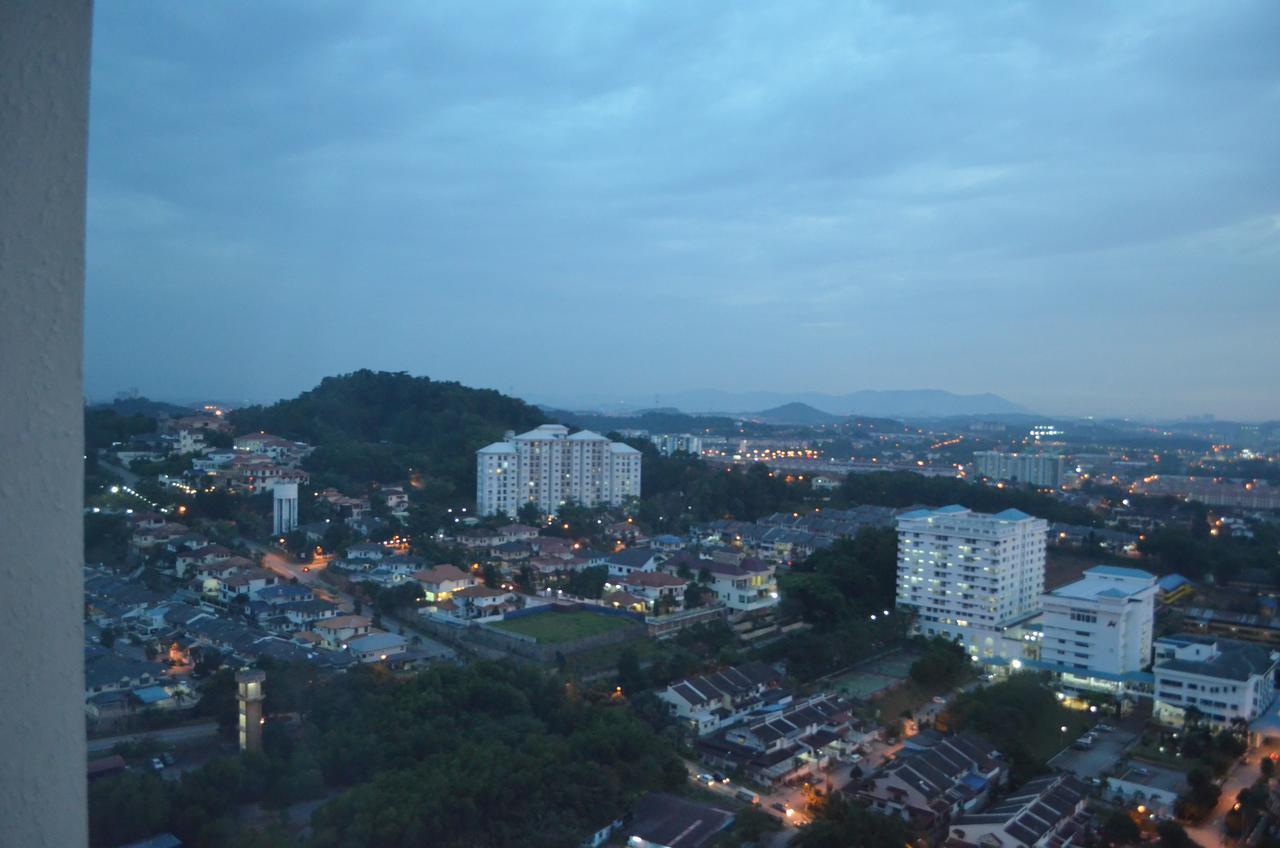 Casa Rv Homestay Mkh Boulevard Kajang Exterior foto